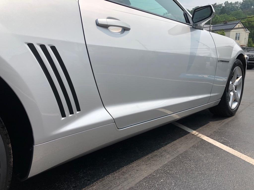 Chevrolet Camaro  2011