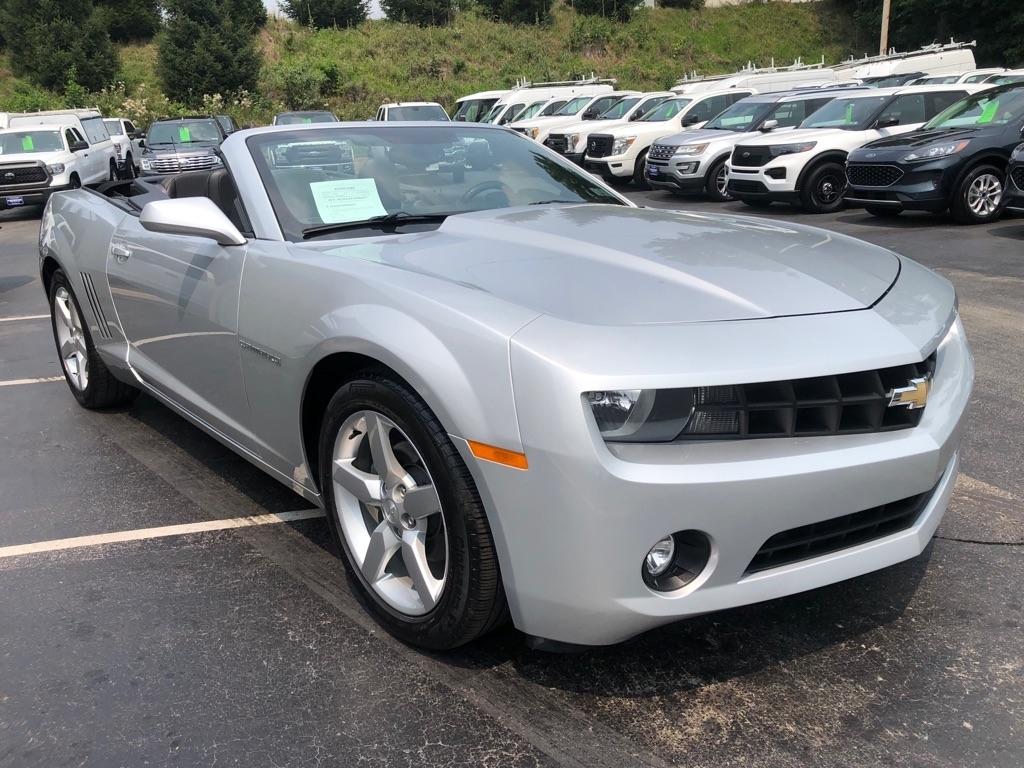 Chevrolet Camaro  2011
