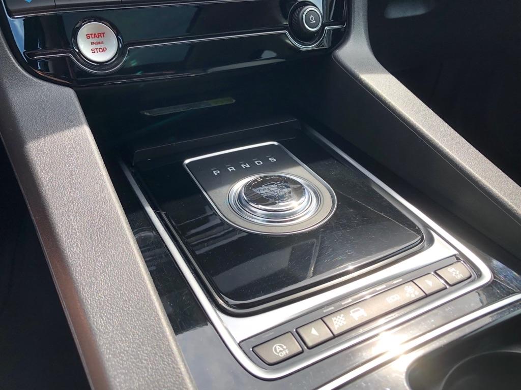 Jaguar F-Pace  2019