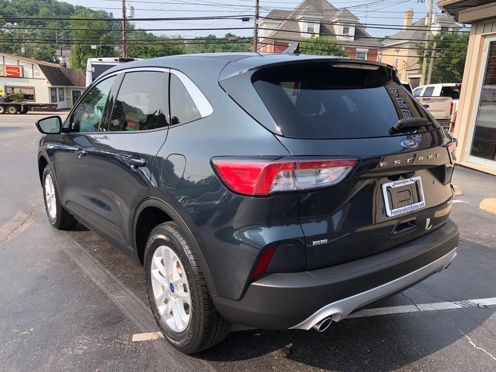 Ford Escape  2022