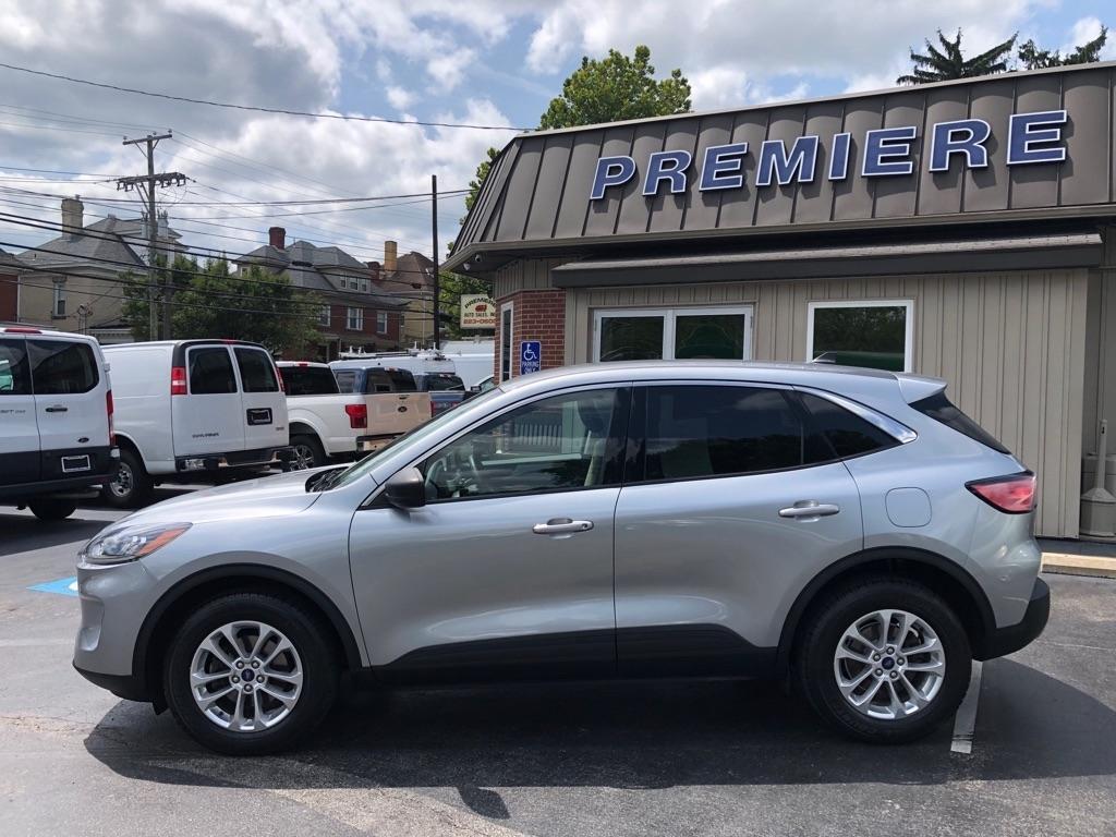 Ford Escape  2022