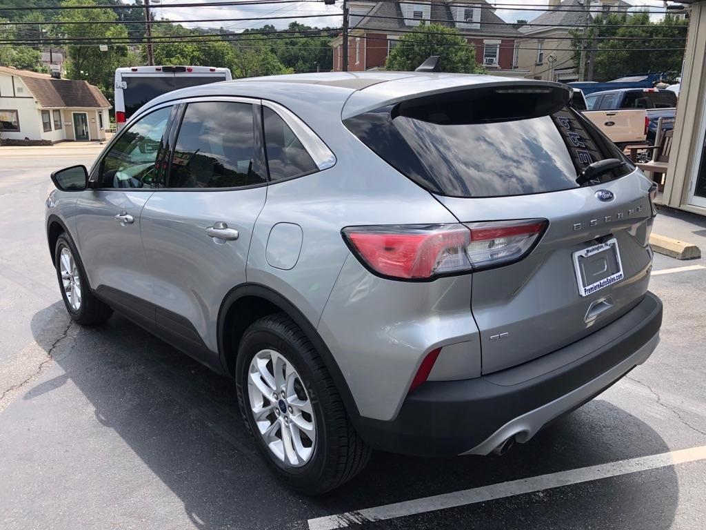 Ford Escape  2022