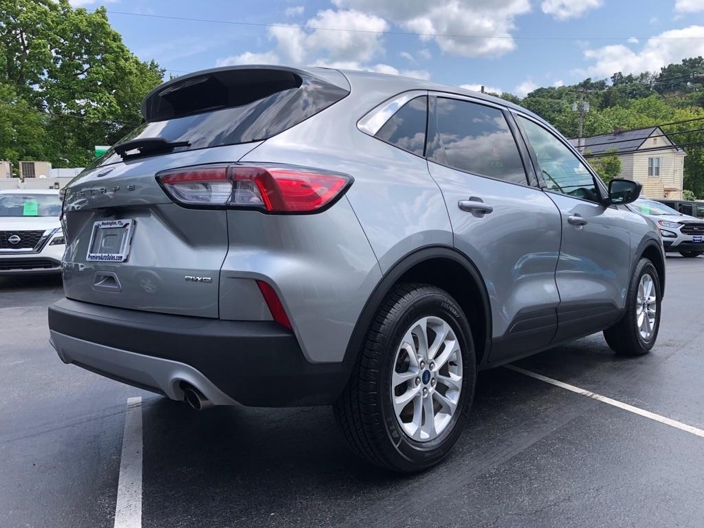 Ford Escape  2022
