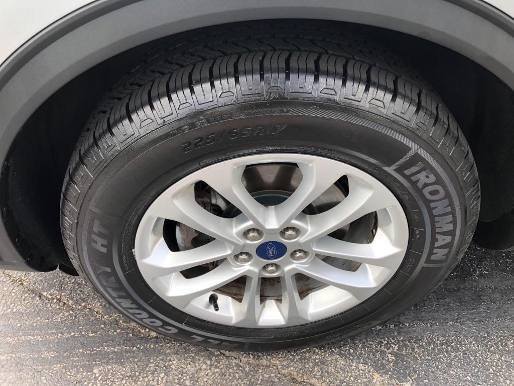 Ford Escape  2022
