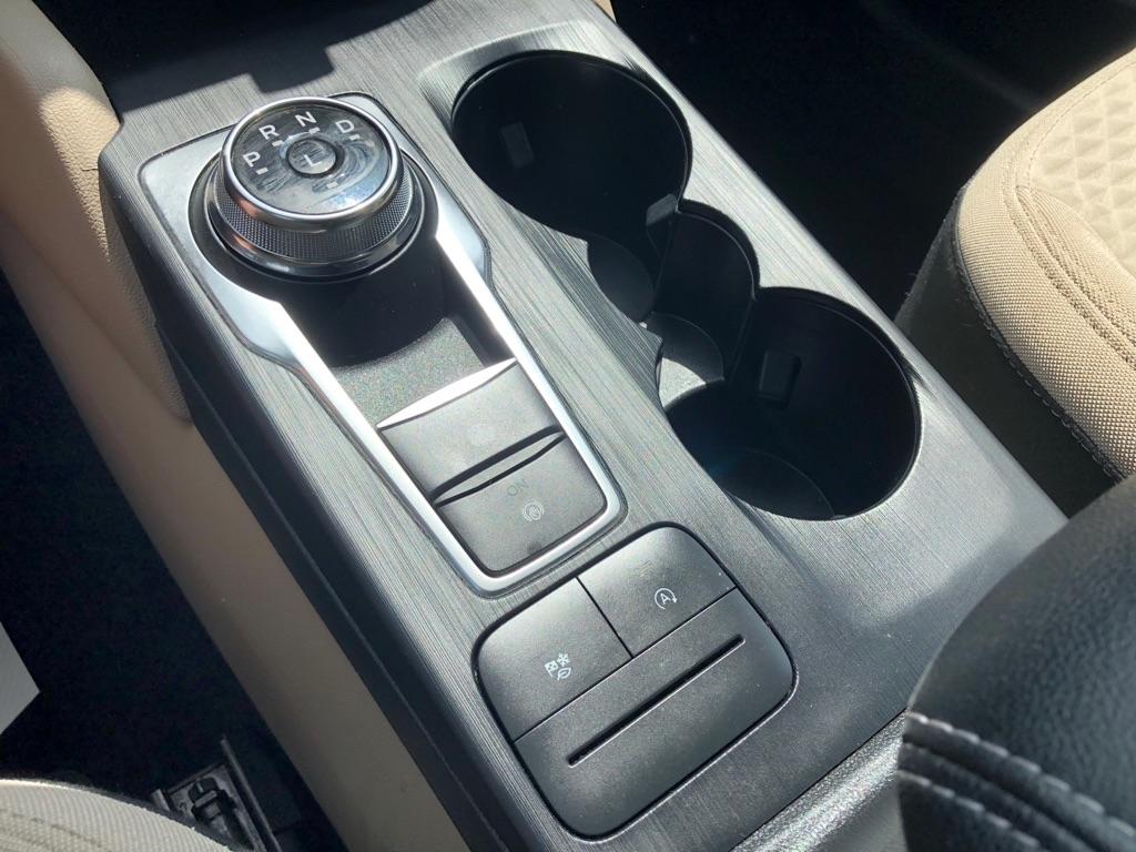 Ford Escape  2022