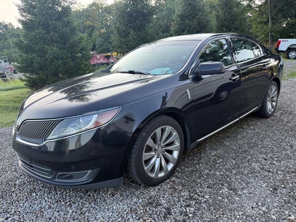 Lincoln MKS  2016