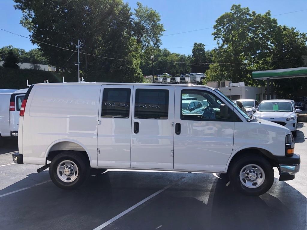 Chevrolet Express  2025