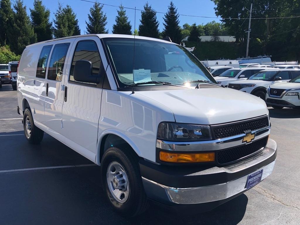 Chevrolet Express  2025