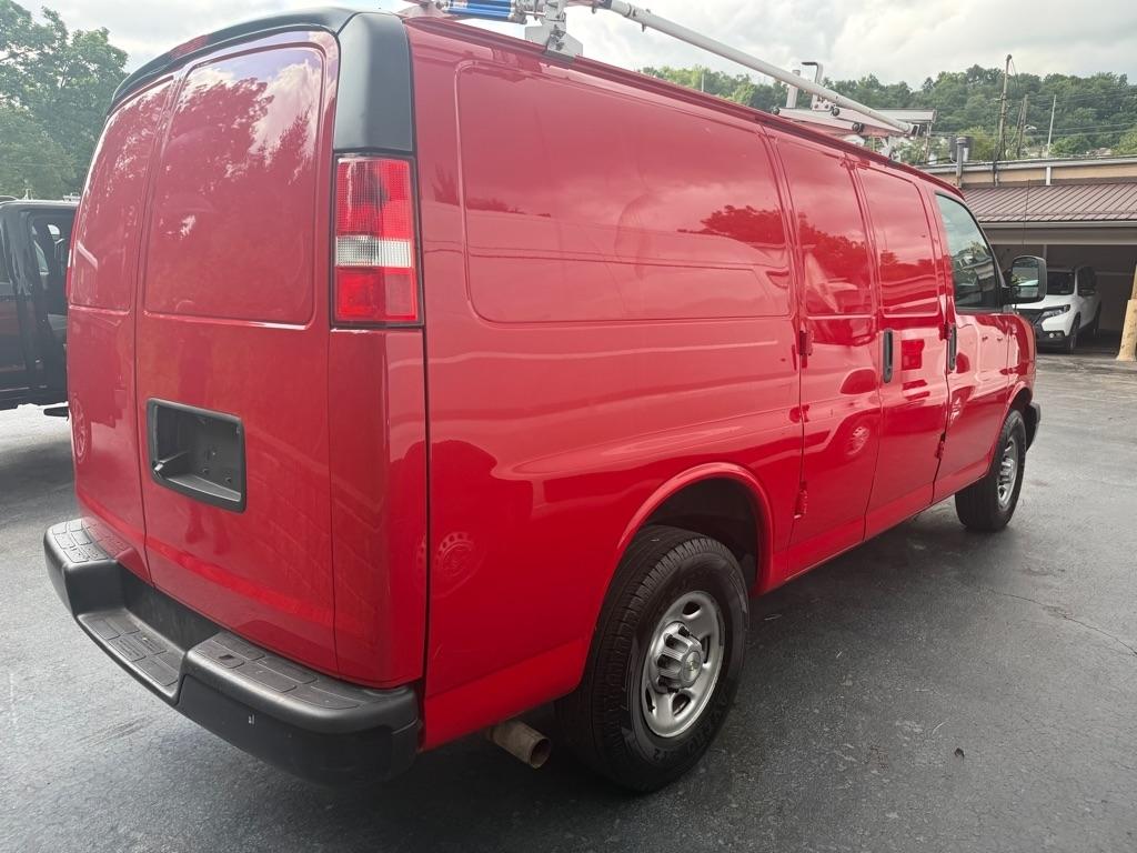 Chevrolet Express  2021