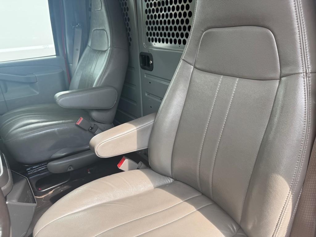 Chevrolet Express  2021