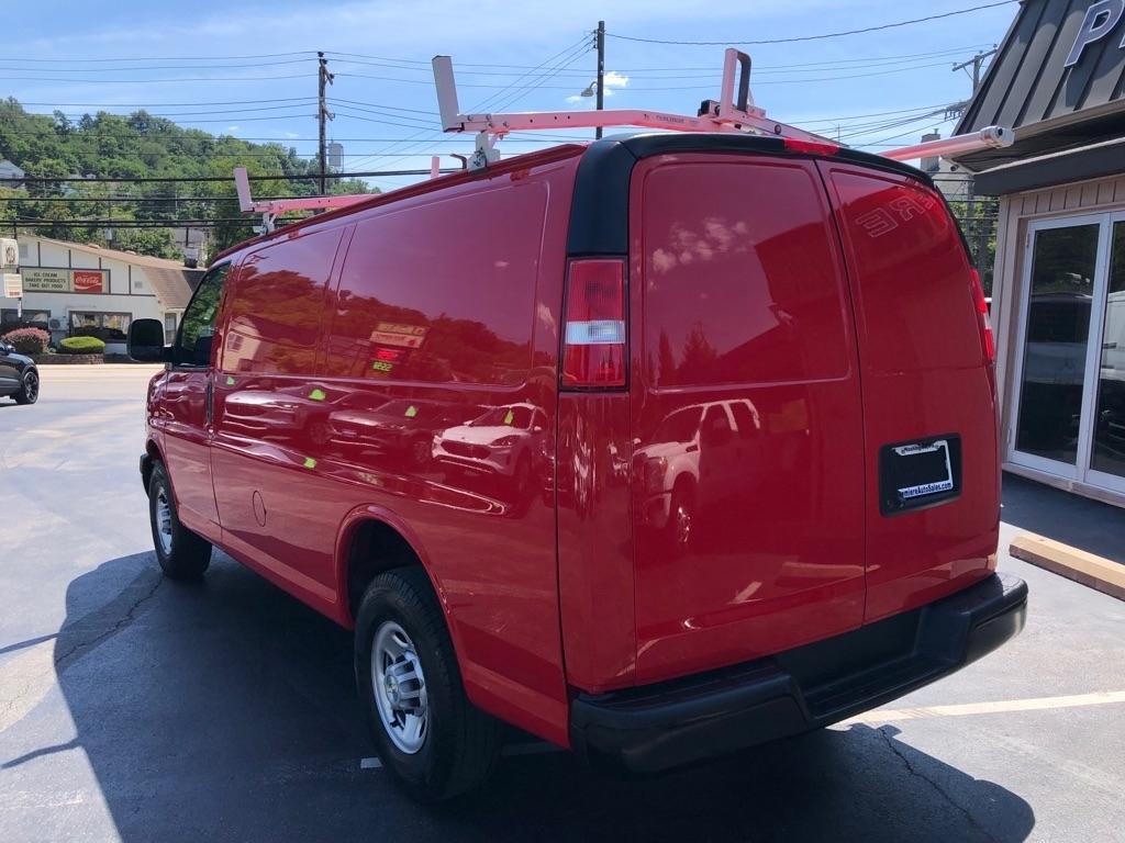 Chevrolet Express  2021