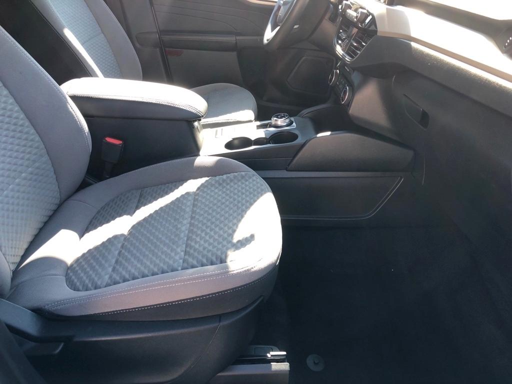 Ford Escape  2021