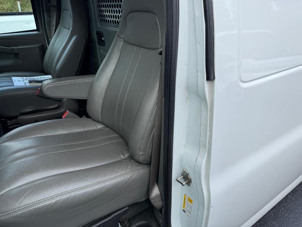 GMC Savana  2023