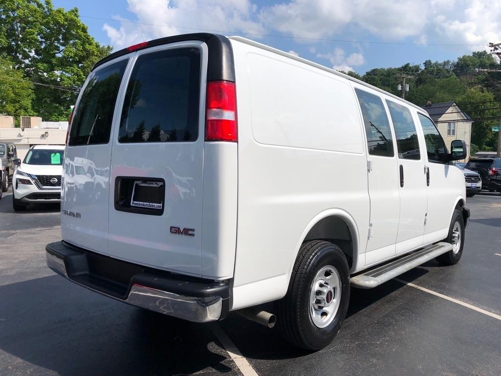 GMC Savana  2025