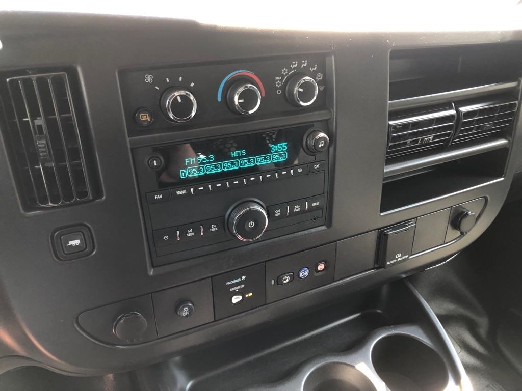 GMC Savana  2025
