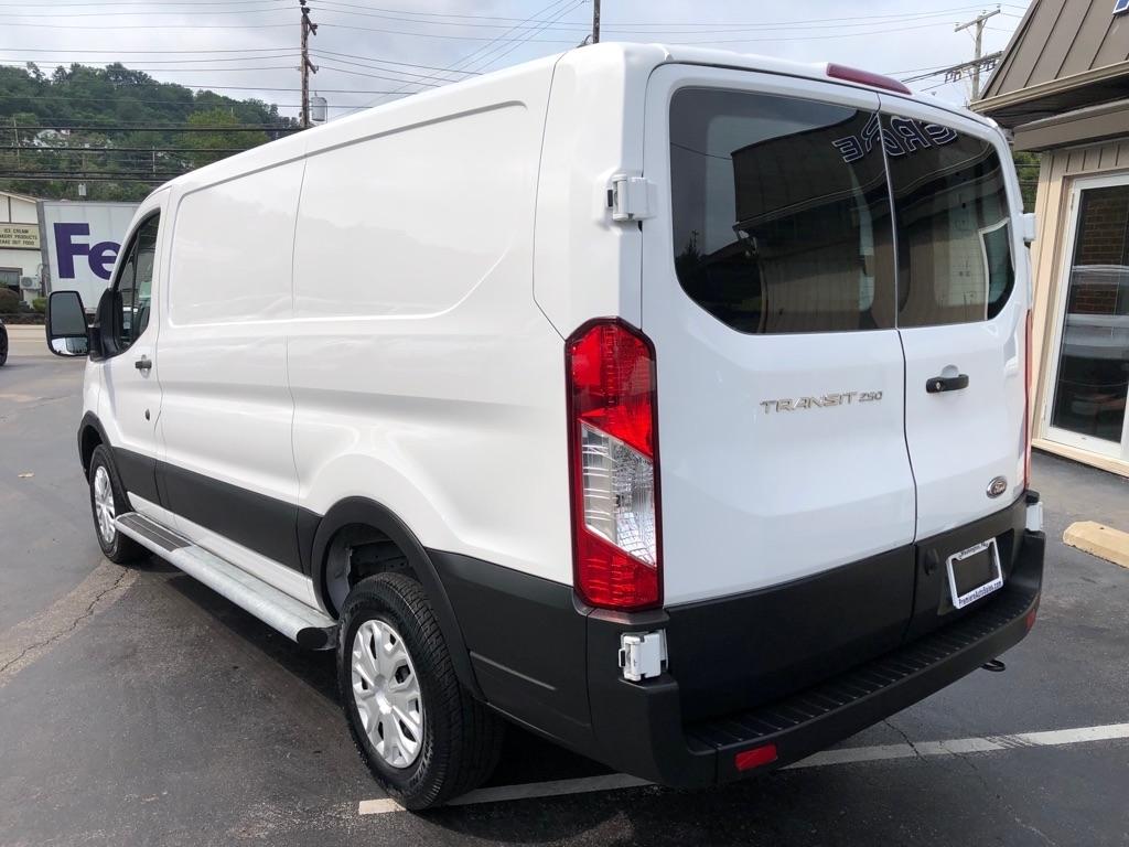 Ford Transit  2025