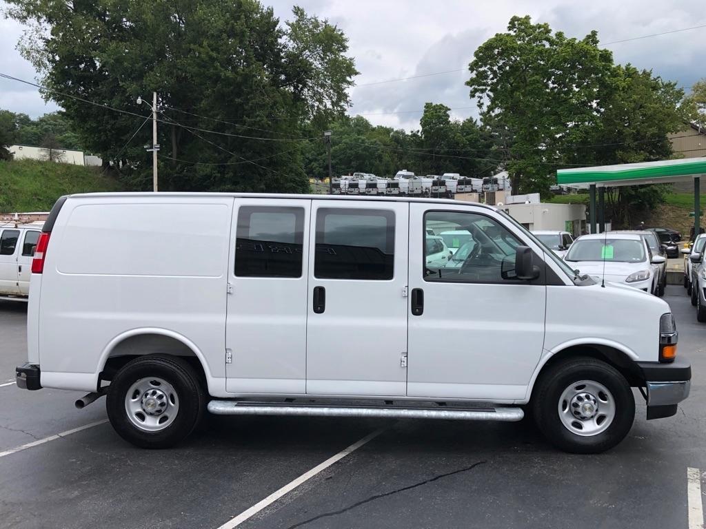 Chevrolet Express  2025