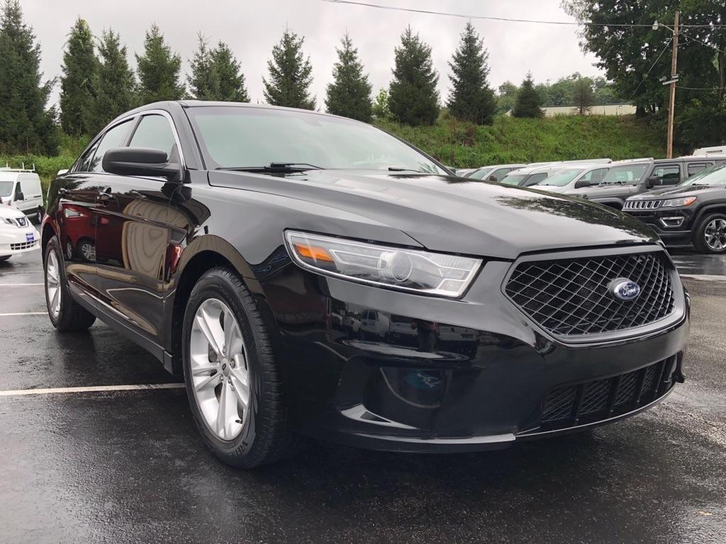 Ford Taurus  2018