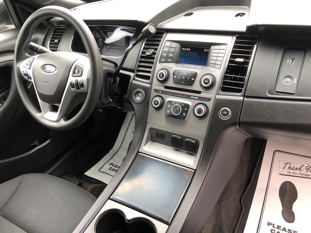 Ford Taurus  2018