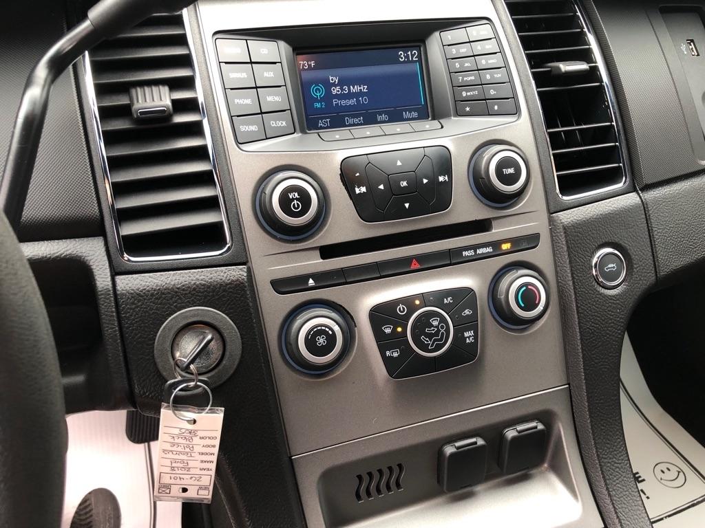 Ford Taurus  2018
