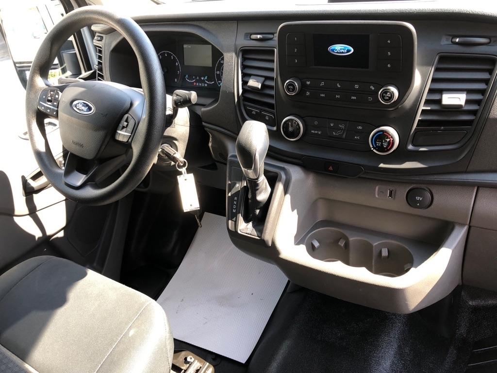 Ford Transit  2025