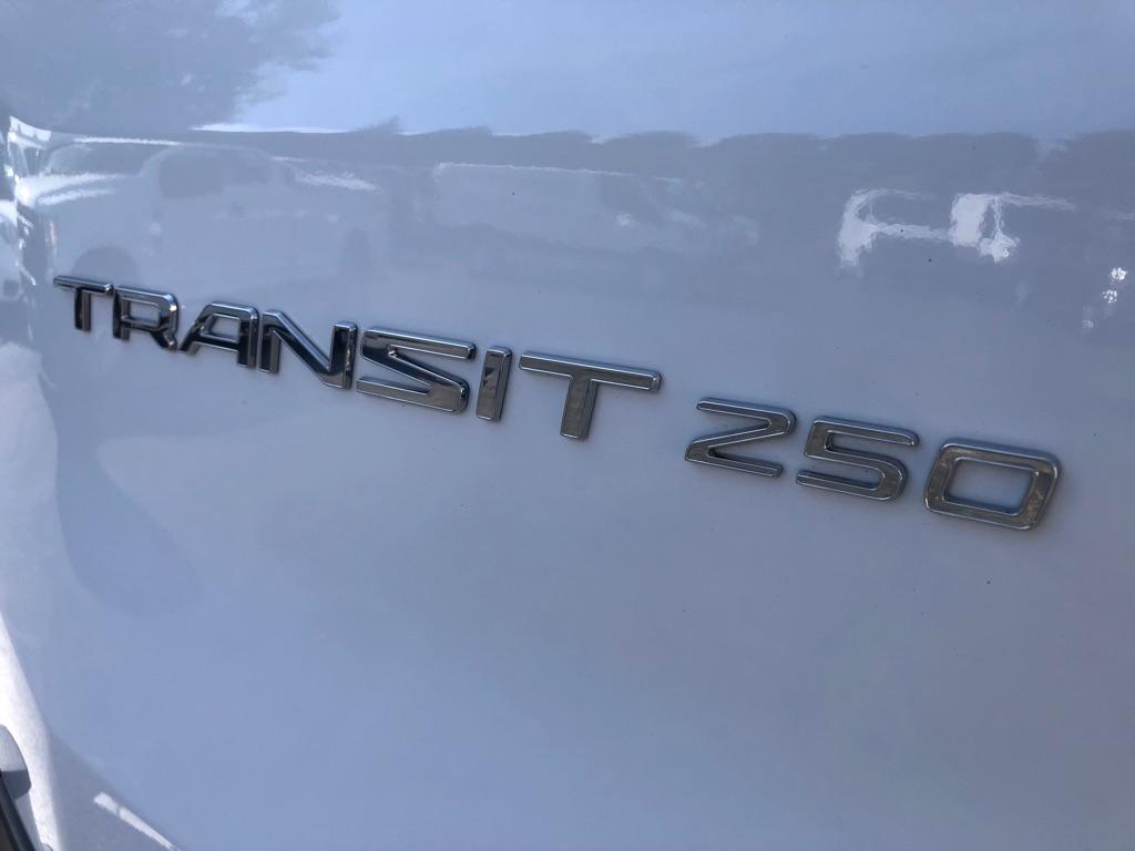 Ford Transit  2025