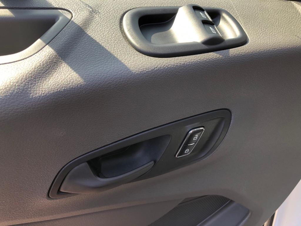 Ford Transit  2025