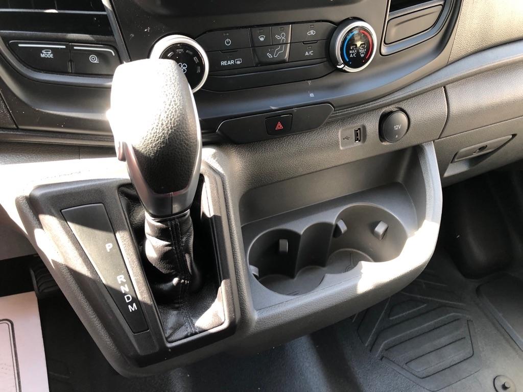 Ford Transit  2025