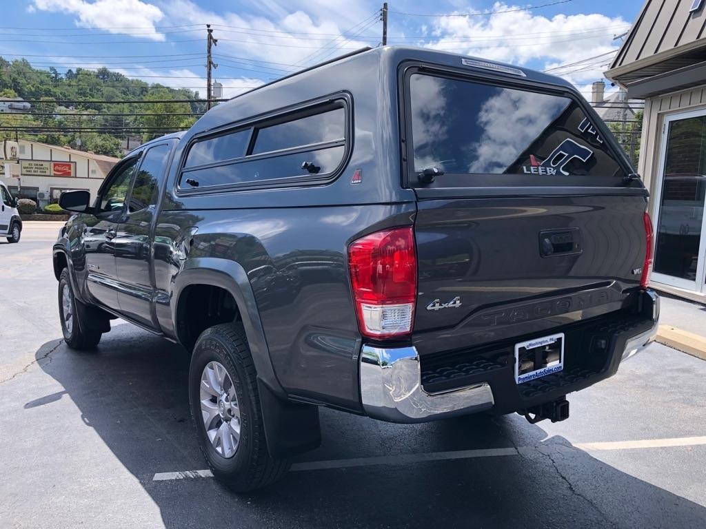 Toyota Tacoma  2016