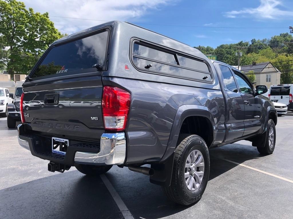 Toyota Tacoma  2016