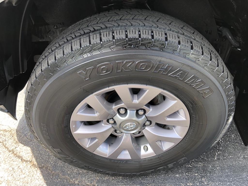 Toyota Tacoma  2016