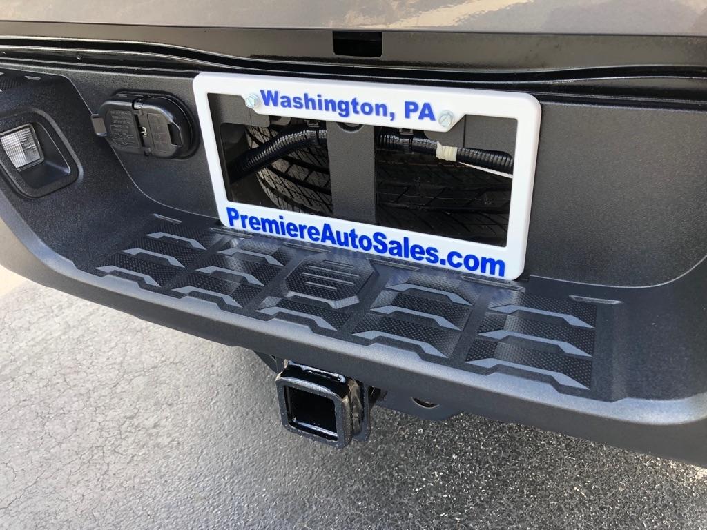 Toyota Tacoma  2016