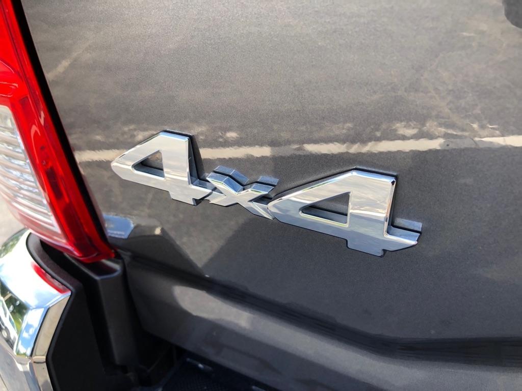 Toyota Tacoma  2016