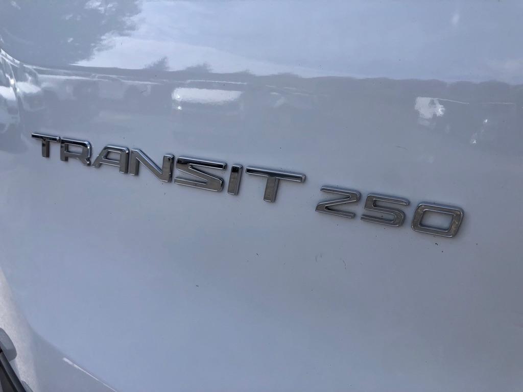 Ford Transit  2025