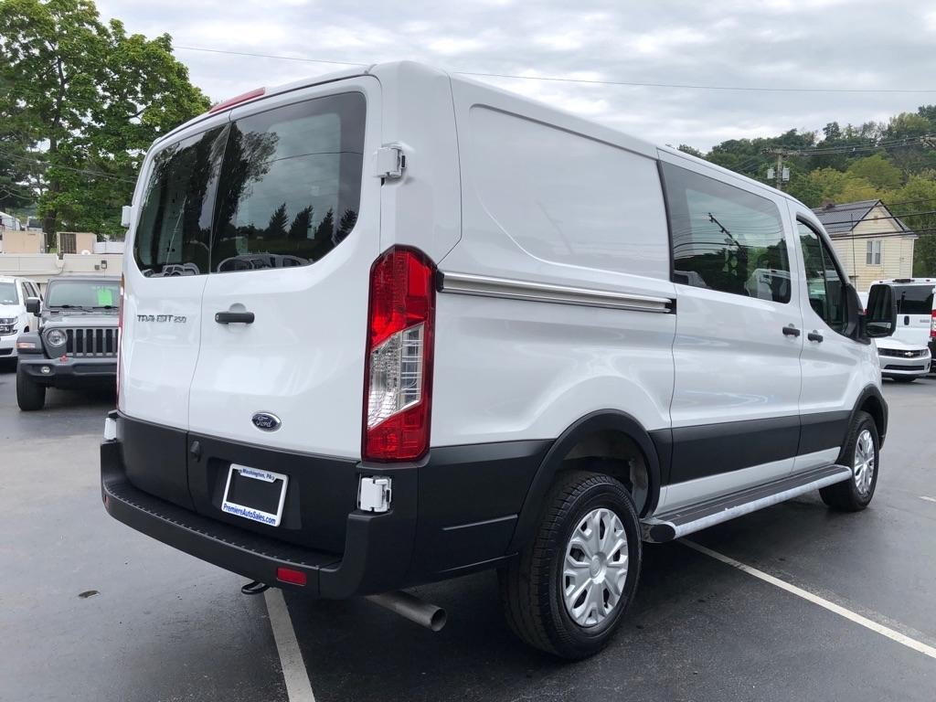 Ford Transit  2025