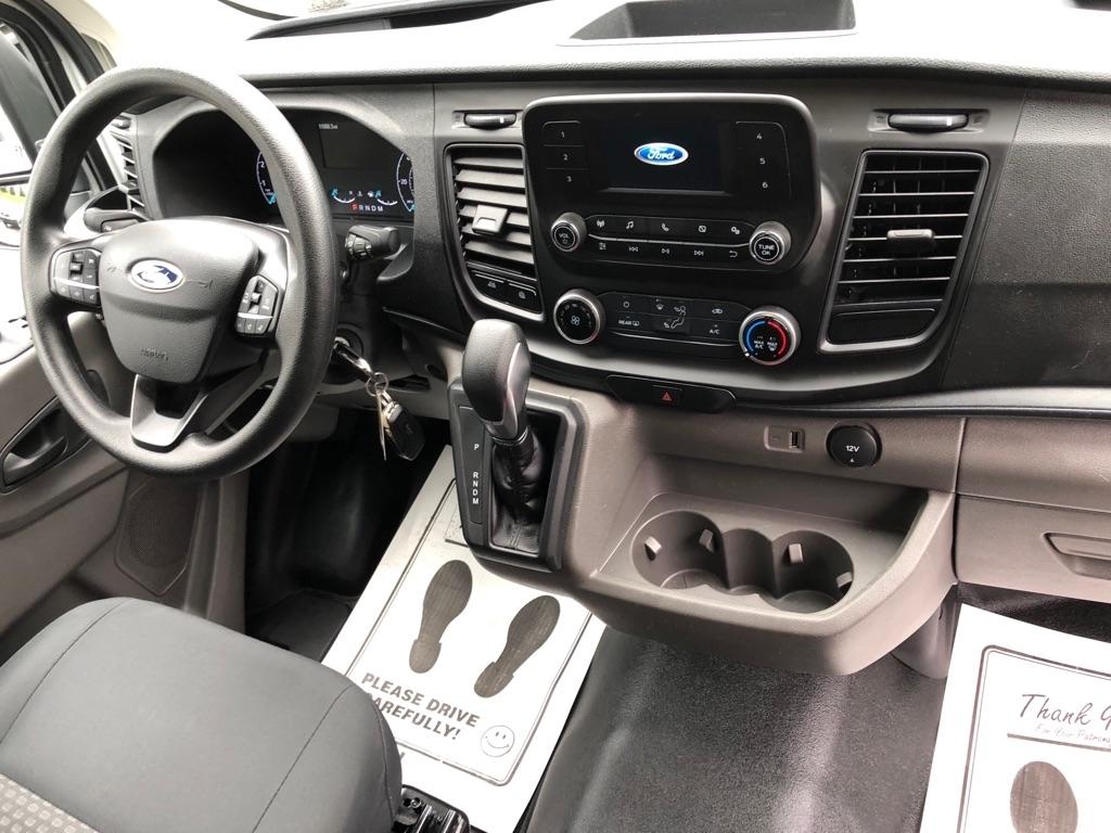 Ford Transit  2025