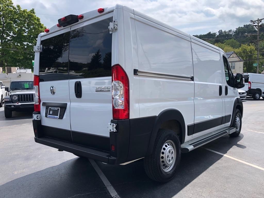 RAM Promaster  2025
