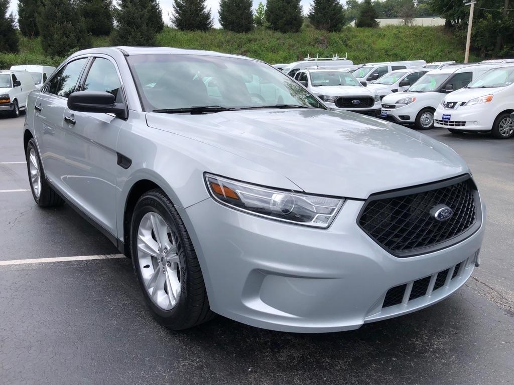 Ford Taurus  2018