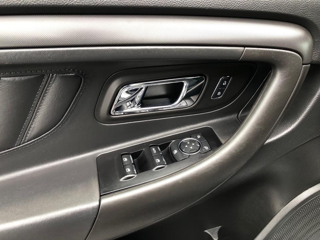 Ford Taurus  2018
