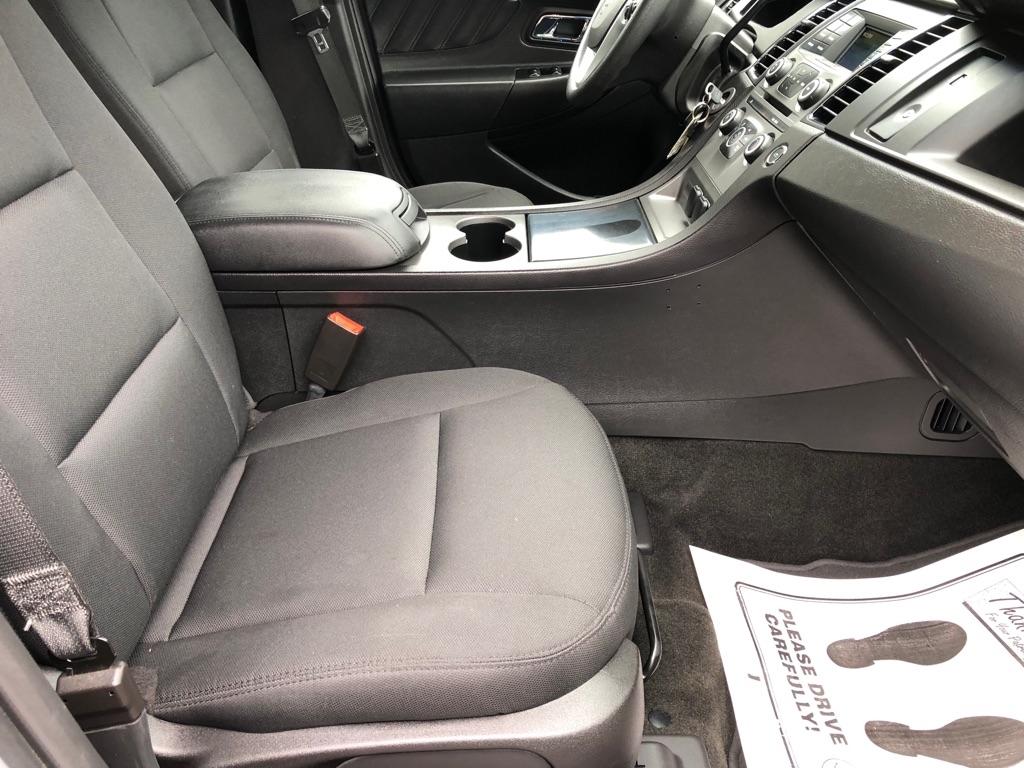 Ford Taurus  2018