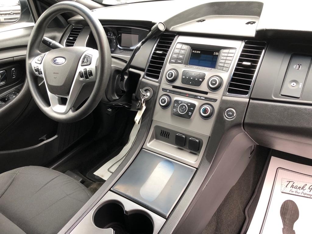 Ford Taurus  2018