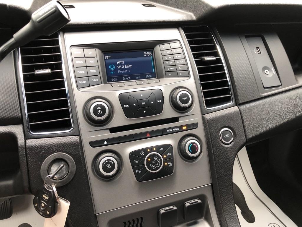 Ford Taurus  2018