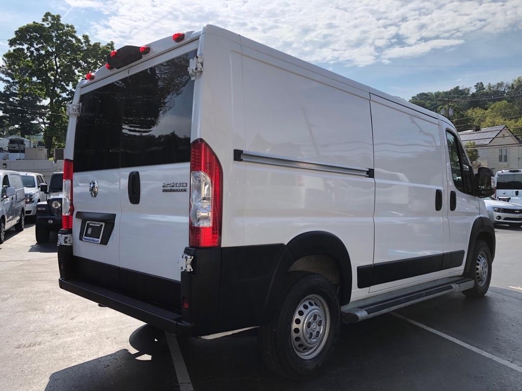 RAM Promaster  2025