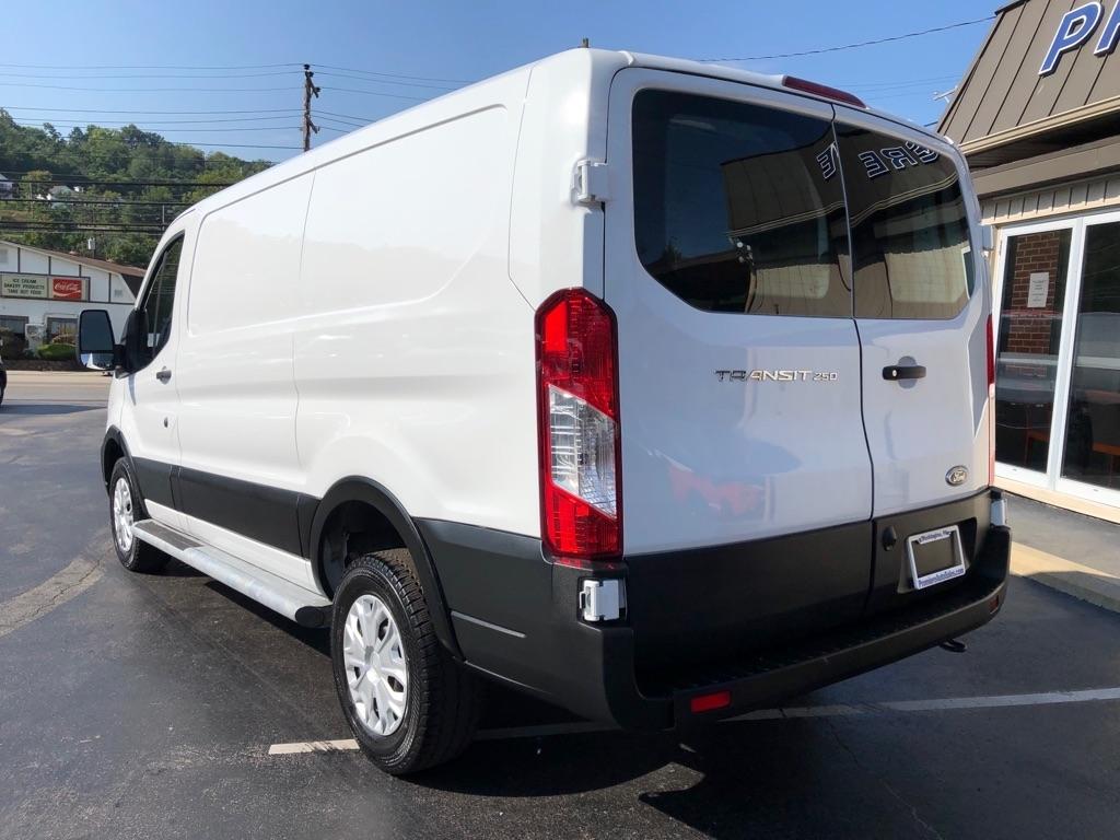 Ford Transit  2025