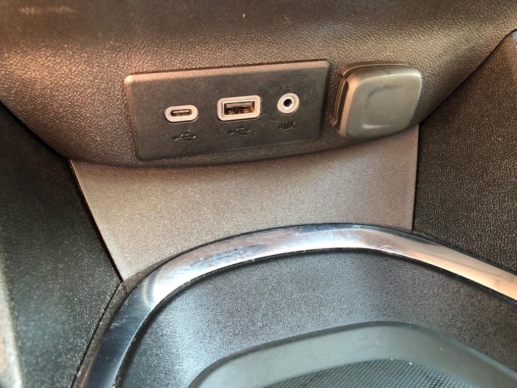 Chevrolet Malibu  2023