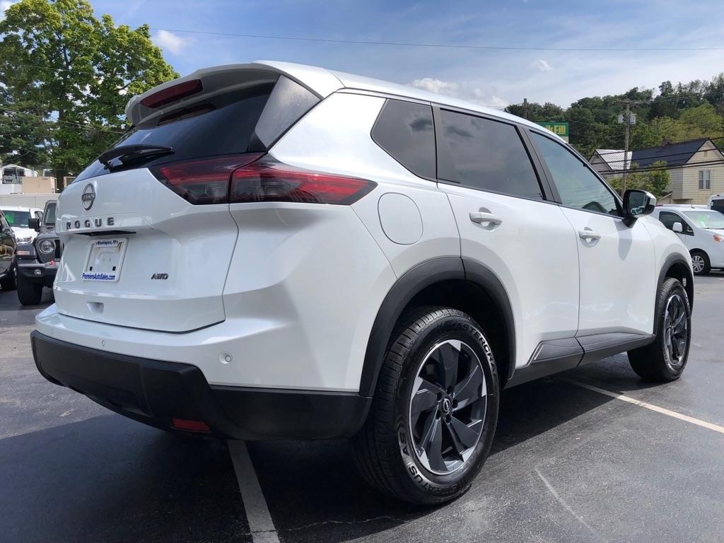Nissan Rogue  2025