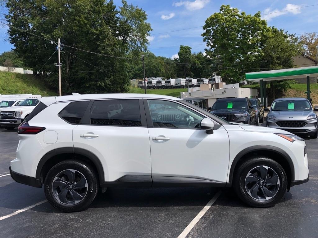 Nissan Rogue  2025