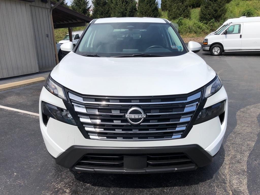 Nissan Rogue  2025