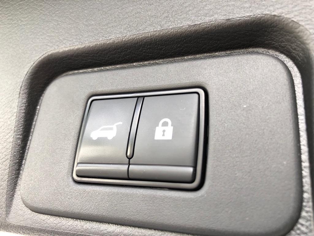 Nissan Rogue  2025