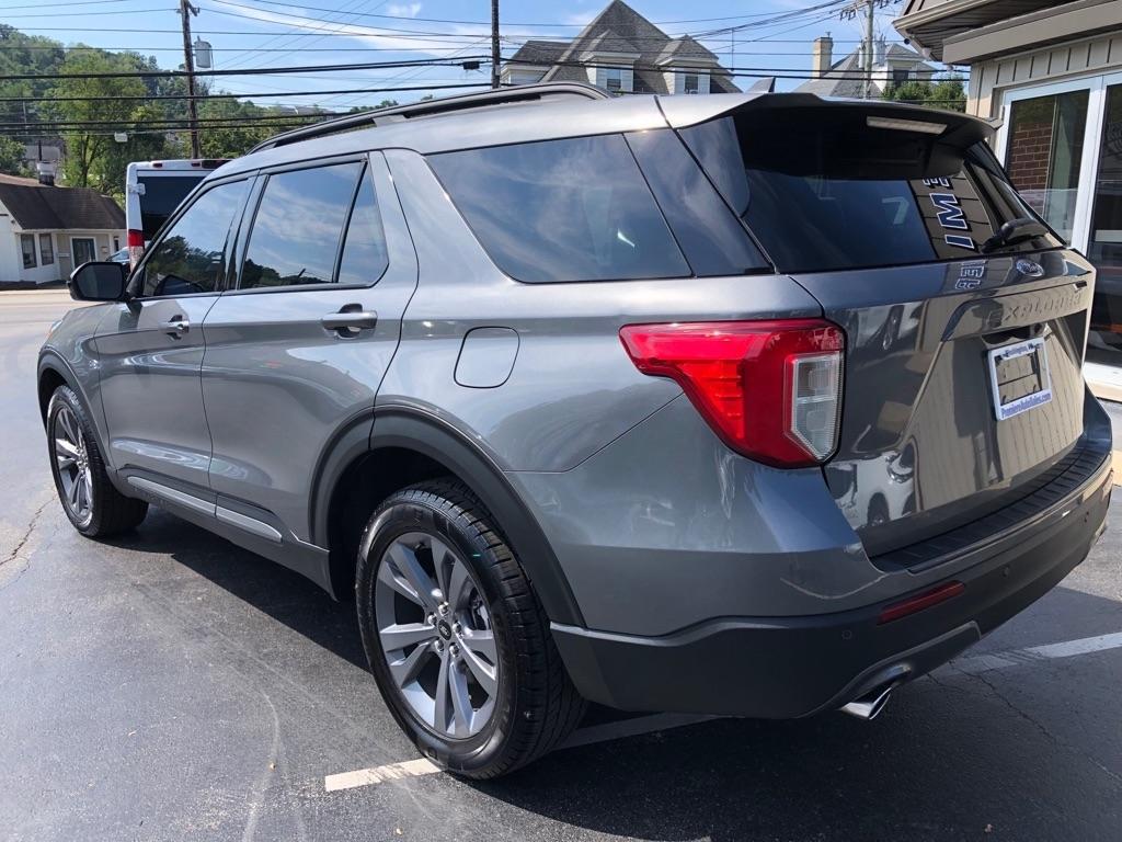Ford Explorer  2023